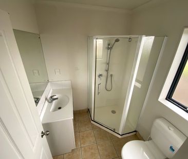 FLATBUSH, 4 BEDROOMS - Photo 3