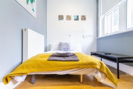 The Bruce Building, City Centre - Photo 4