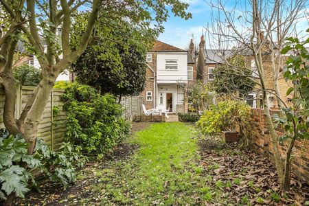 Beaumont Road, Chiswick, London, W4 - Photo 2