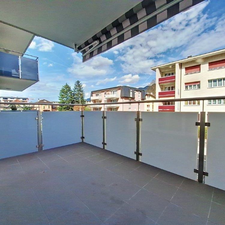 Bel appartement de 1.5 pièces avec grand balcon dans immeuble récent - Foto 1