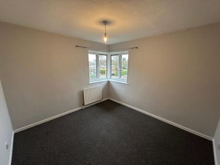 2 bedroom end of terrace house to rent - Photo 4