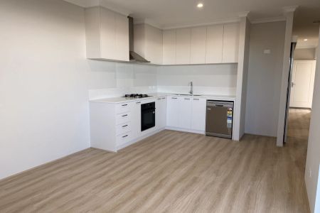 Stylish, Easy-Care Unit Close to the Beach - 2 Bedrooms, 1 Bathroom - Photo 4