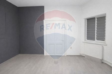 Casă de inchiriat centru - Photo 3