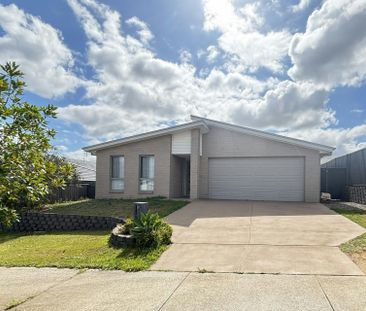 Four Bedroom House in Gillieston Heights - Photo 1