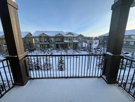 12 Evanscrest Gardens Northwest, Calgary - Photo 2