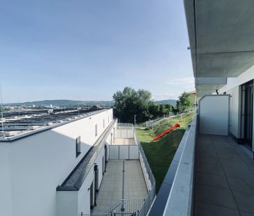 Erstbezug - Geräumige Drei Zimmer Wohnung mit Balkon in Krems - Photo 3