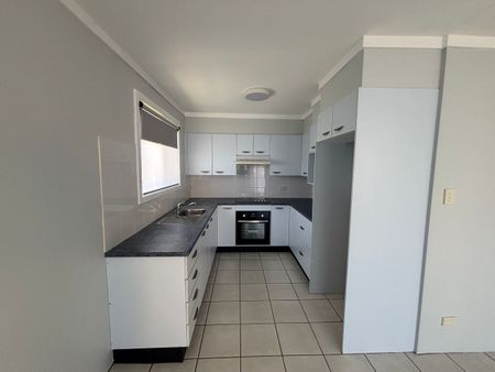 2 bedroom beach shack in Manyana - Photo 4