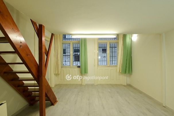 Palotanegyed, 1088, Budapest - Fotó 1