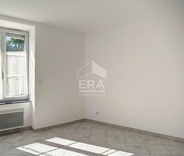 Appartement Ceyssac 2 pièces 52.27 m2 + cour 12 m2 - Photo 6