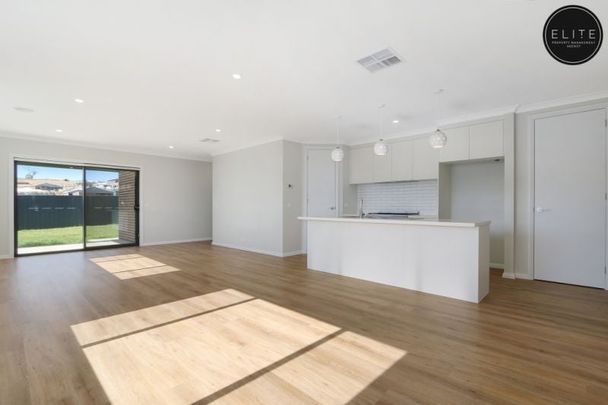 20 Balcombe Avenue, Leneva - Photo 1