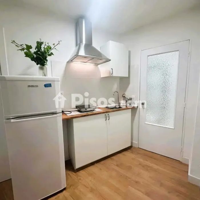 Estudio en alquiler en Calle de Gil de Andrade, 8 - Photo 1