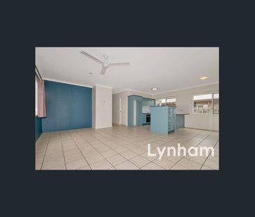 Central 3 Bedroom Home With In-Ground Pool - Photo 1