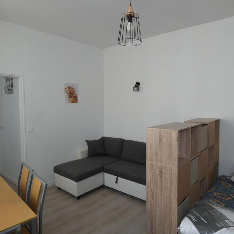 Location Appartement 2 pièces Meublé 24m² NIORT 79000 - Photo 1