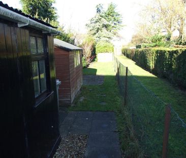 2 bedroom terraced house to rent - Photo 4