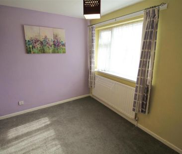 3 bedroom semi-detached house to rent - Photo 6
