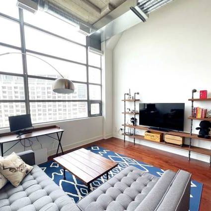 EXTRAORDINARY 1 BDRM LOFT IN TIP TOP LOFTS! - Photo 1