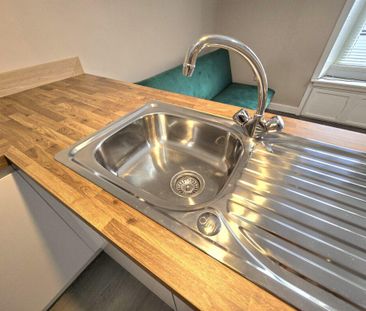 1 bedroom ground floor flat to rent - Photo 3