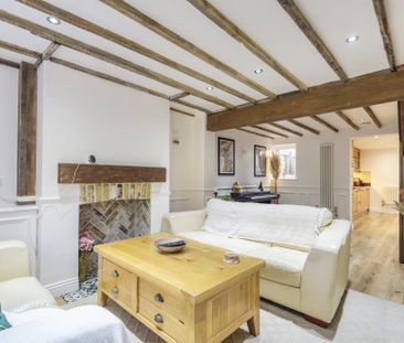 3 bedroom semi-detached house to rent - Photo 1