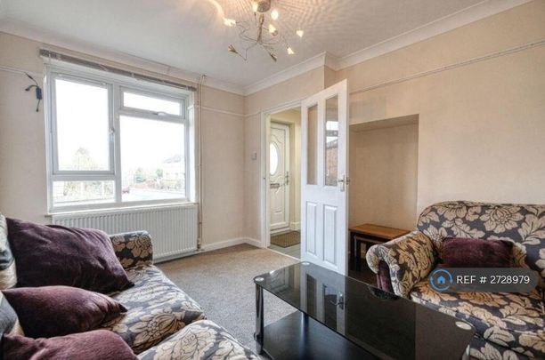 4 bedroom terraced house to rent - Photo 1
