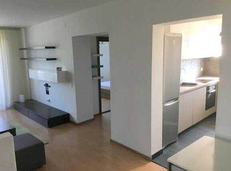 2 camere, 54 mp, mobilat modern, parcare, AC, zona strazii Detunata - Photo 3