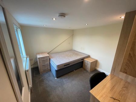 6 Bed Terraced House, De Beauvoir Road, RG1 - Photo 5