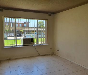 Affordable & Convenient Living in Klemzig - Photo 1