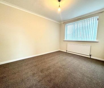 4 Rockland Crescent, Newtownards, BT23 8SF - Photo 5