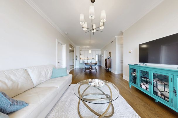 For Lease - 35 Baker Hill Boulevard Unit# 305, Whitchurch-Stouffville, Ontario - Photo 1