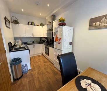 22 St. John Street, Mansfield NG18, Property for rent - Photo 2