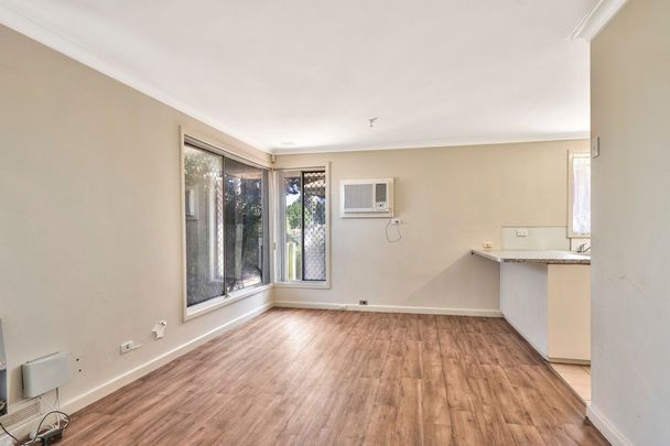 Welcome To 23 Felicia! - Photo 1