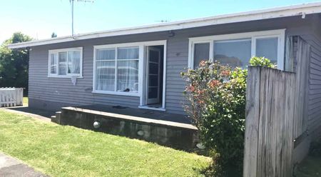 Stand alone 2 Bedroom - Photo 5