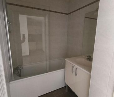 Location Appartement 2 pièces 39m² LA MOTTE SERVOLEX 73290 - Photo 6