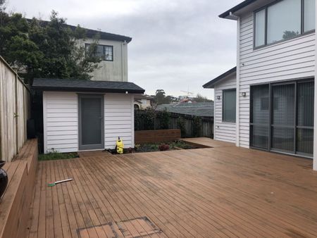 Immaculate home with Granny flat - Photo 4