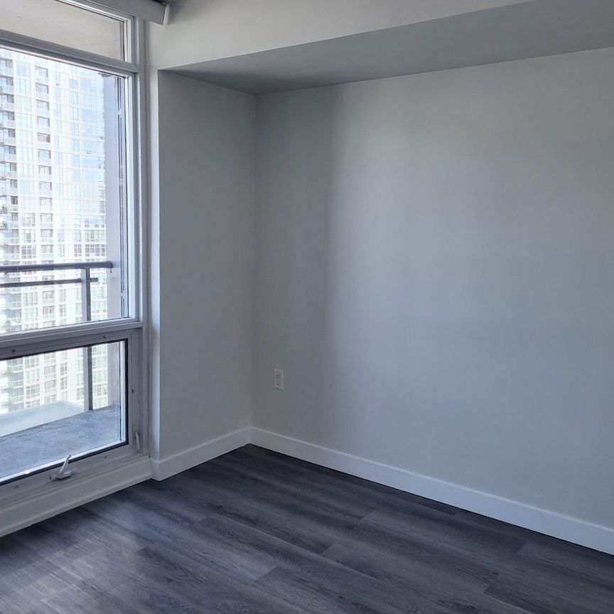 For Lease - 15 Fort York Boulevard Unit# 2008, Toronto, Ontario - Photo 1