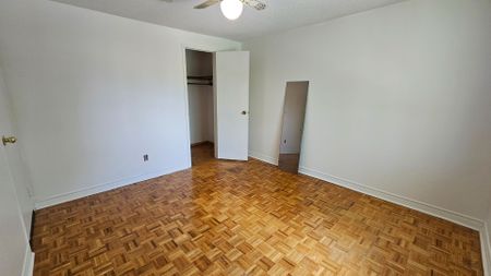 For Lease - 371 Orton Park Unit# 120, Toronto, Ontario - Photo 3