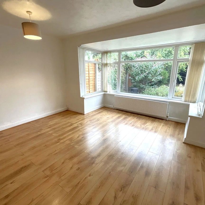 Greenhill Road, Halesowen, B62 8EY - Photo 1