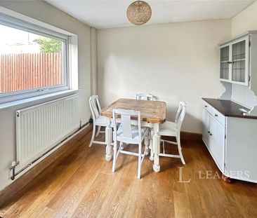 2 bedroom terraced house to rent - Photo 2