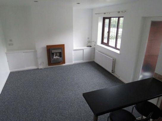 1 bedroom semi-detached house to rent - Photo 1