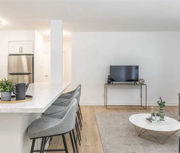 For Lease - 240 Markland Drive Unit# 911, Toronto, Ontario - Photo 3