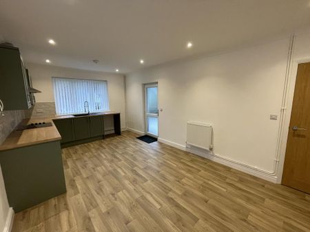 3 bedroom bungalow to rent - Photo 5