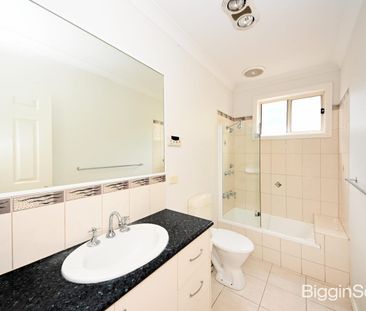 Private Courtyard Living in a Superb Location Close to Everything - Photo 6