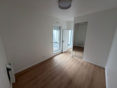 Location Appartement 3 pièces 62m² LILLE 59000 - Photo 4