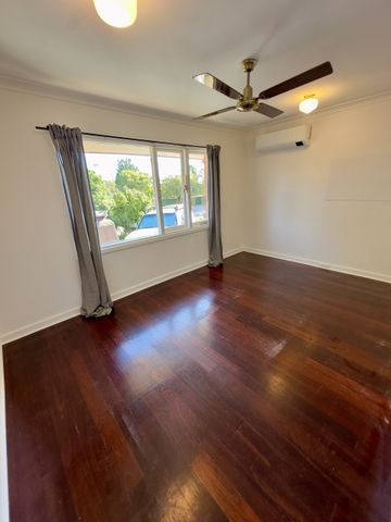 11 Curlington Cres, Balga, WA 6061 - Photo 4