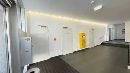 Beautiful and furnished 107 m² 4 room apartment with terracce for rent in 1210 Vienna located directly at the Obere Alte Donau! - Photo 2