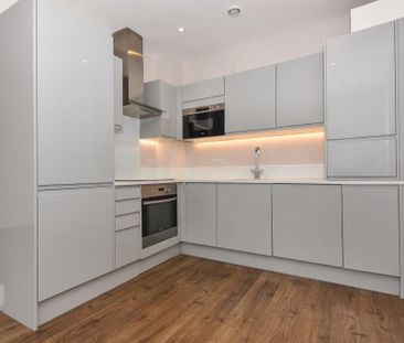 2 bedroom apartment to rent - Photo 2