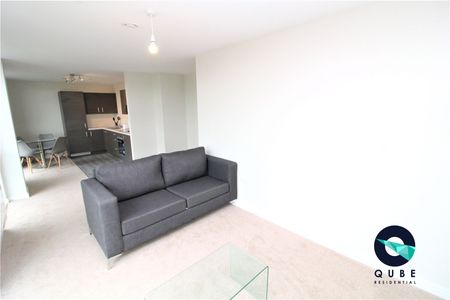 2 bedroom Flat To Rent - Photo 3