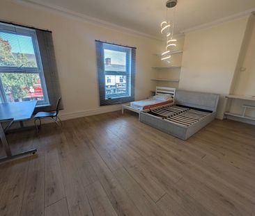 2 Bed Flat, Melton Road, LE4 - Photo 5