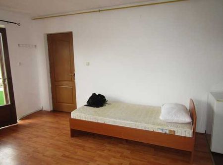 Garsoniera 25 mp, terasa, imobil nou, parcare, zona Beta Residence - Photo 2