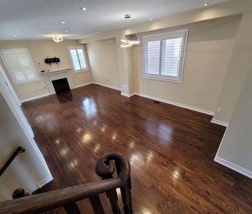 For Lease - 7 Campwood Crescent, Brampton, Ontario - Photo 2