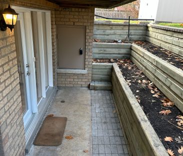 For Lease - 2 Rougecrest Drive Unit# Lower, Markham, Ontario - Photo 2